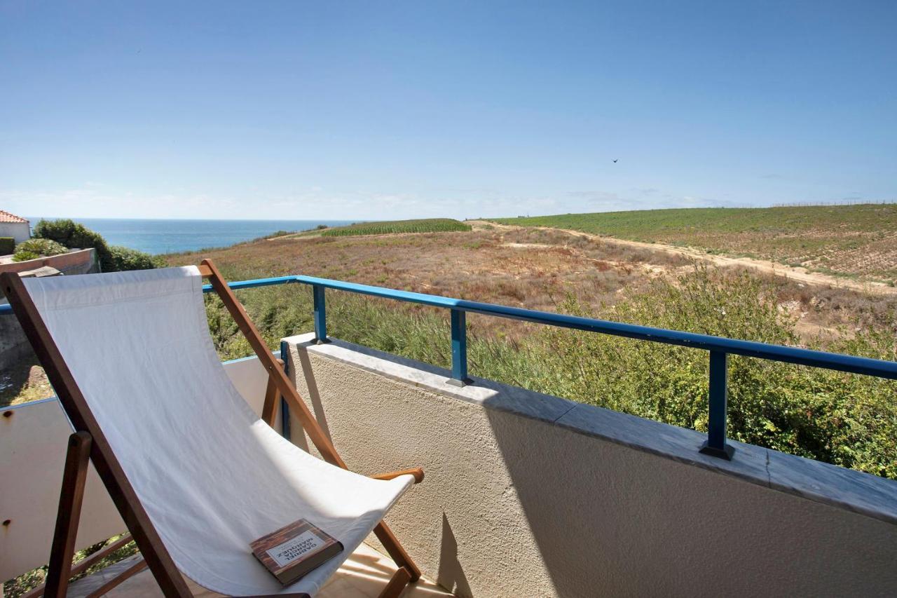Sao Bernardino Beach House Atouguia Da Baleia Ngoại thất bức ảnh